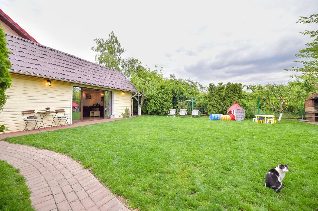 Happy Place - Casuta Galbena Domnesti  Zewnętrze zdjęcie